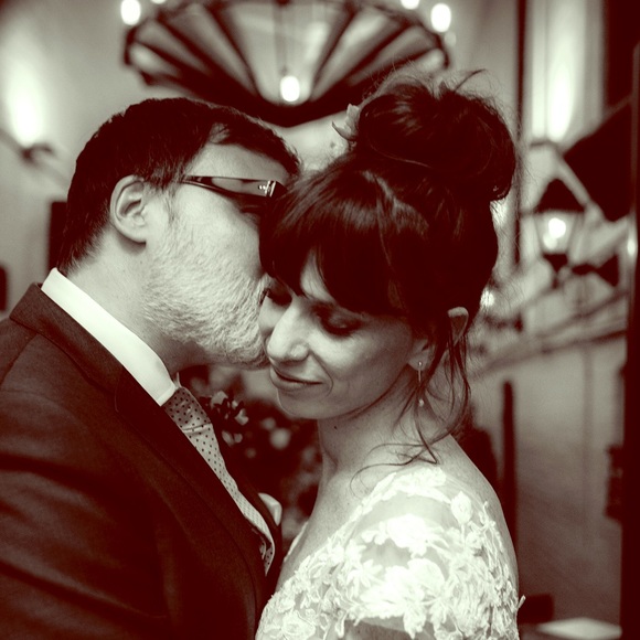 Meet your Posher, Talia - Picture 3 of 3